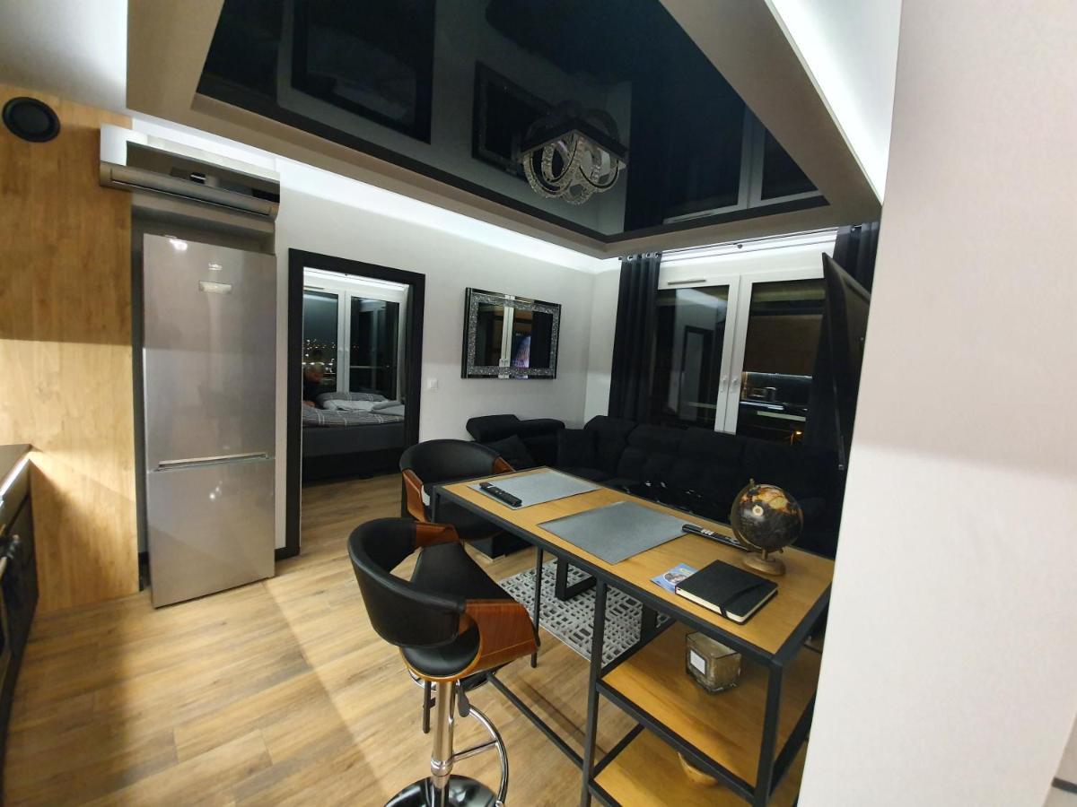 Apartament Skarbowa 1 A Silver And Gold Leszno  Extérieur photo