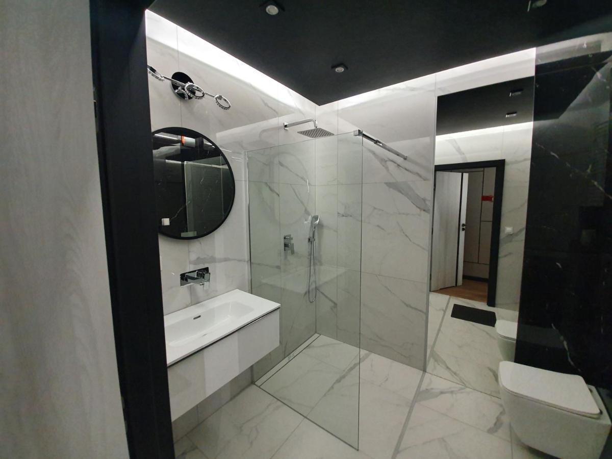 Apartament Skarbowa 1 A Silver And Gold Leszno  Extérieur photo